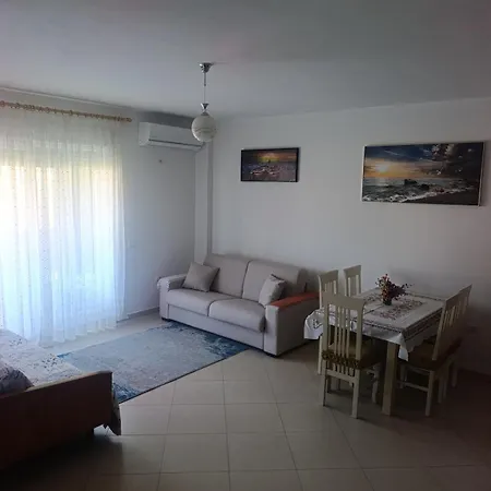 Ary Holiday home *